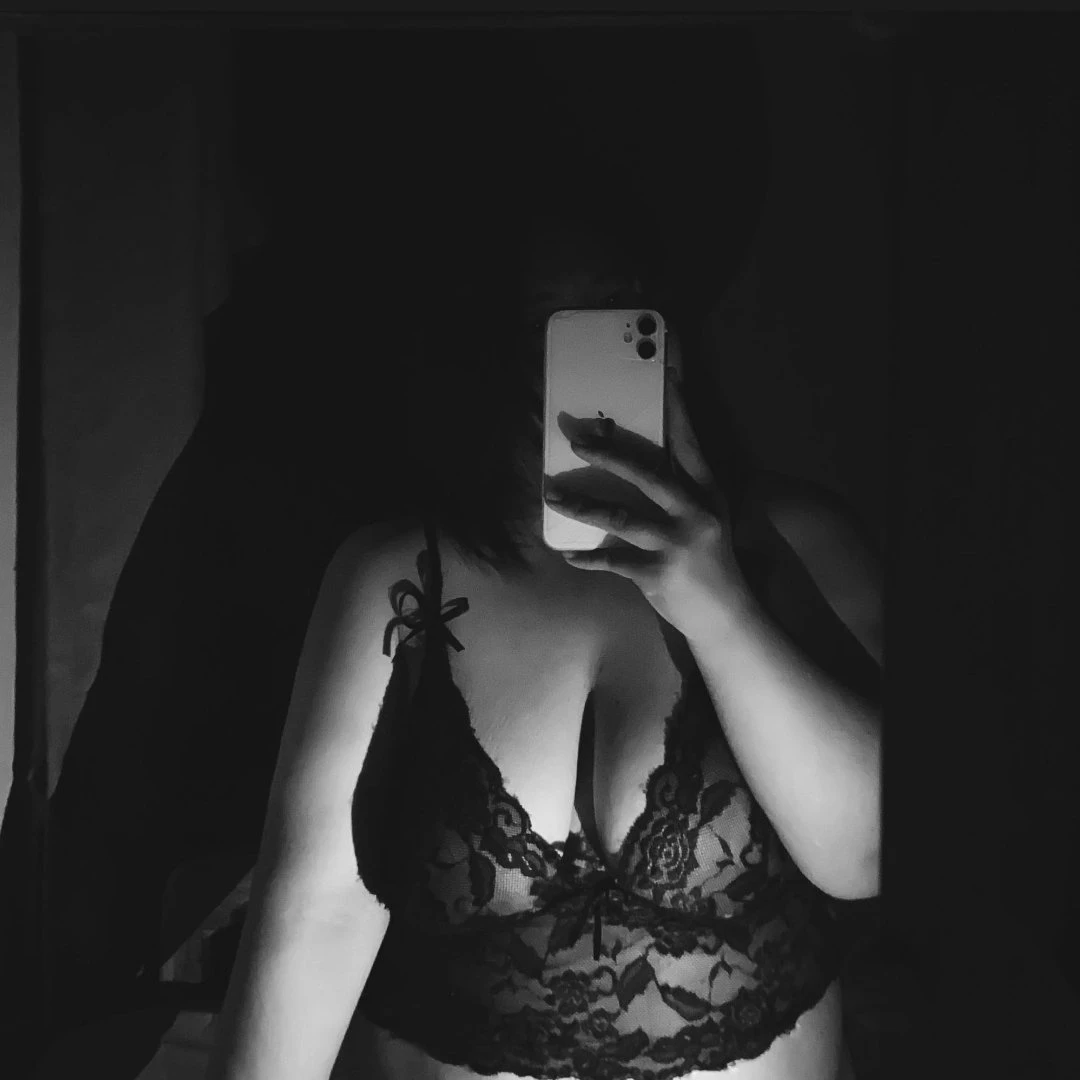 Kayra – Indian dominatrix in Mumbai — 2 / 6