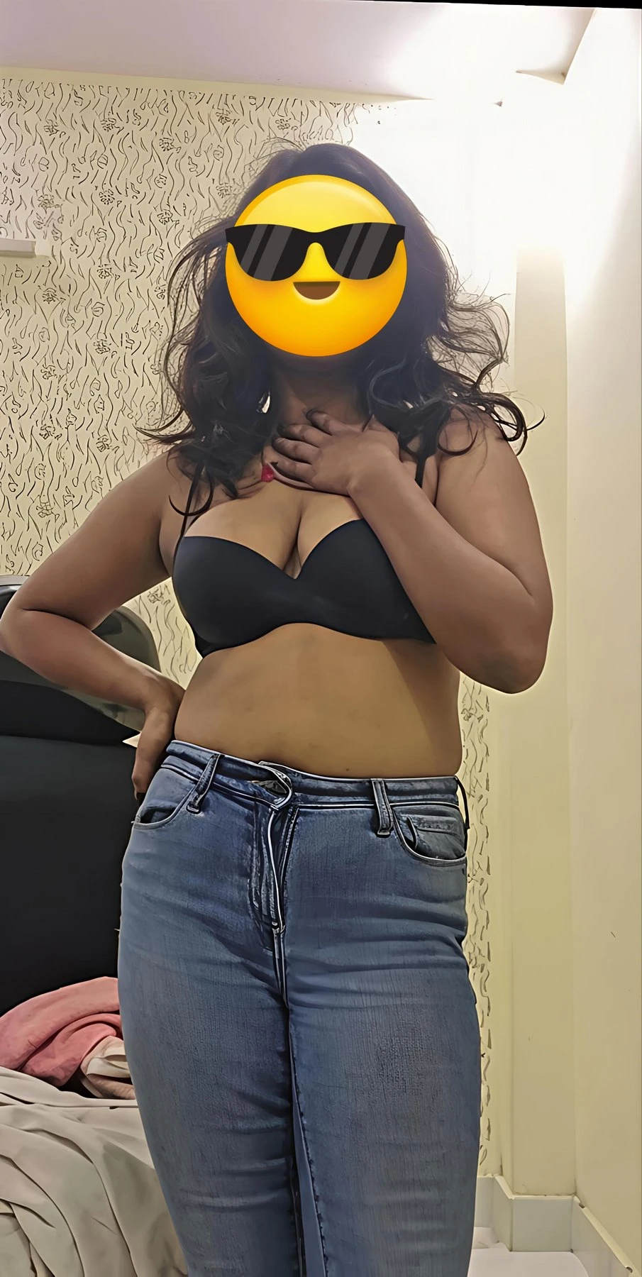 Tanya Saxena – Indian escort in Noida — 4 / 8