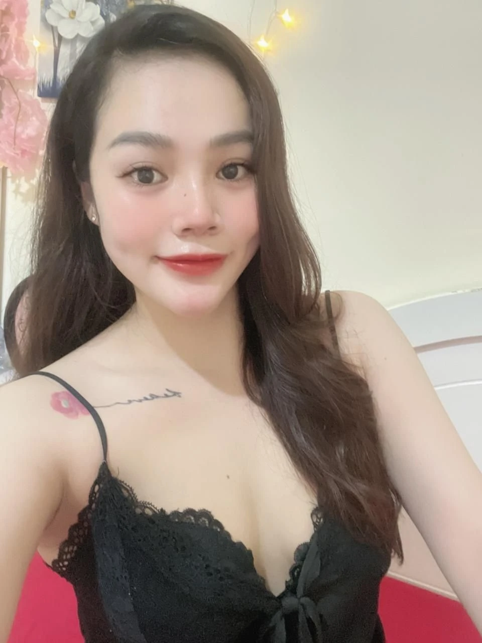 Jenifer – Vietnamese escort in Colombo — 2 / 5