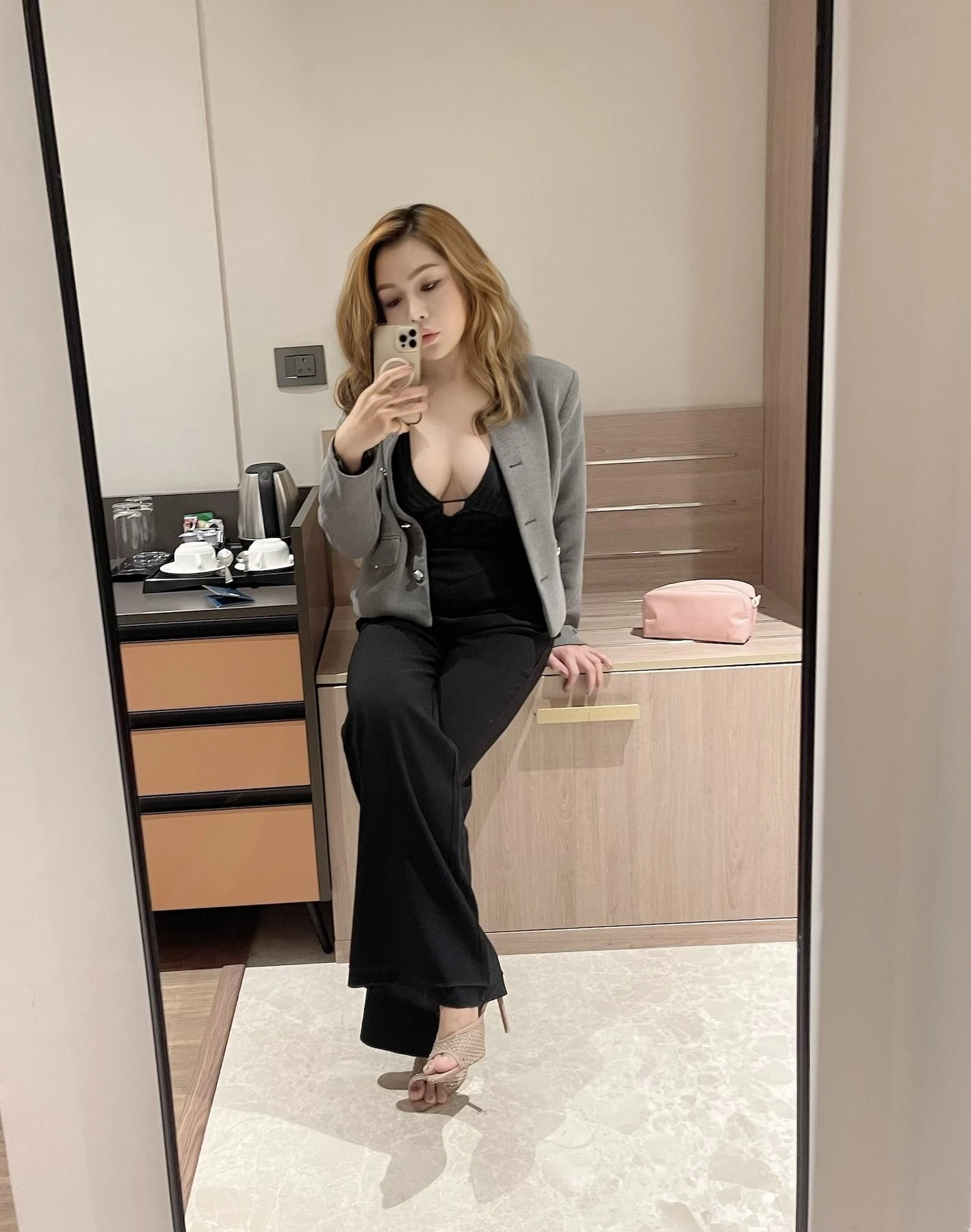 Sabena Independent Girl – Kyrgyz escort in Gurgaon — 2 / 12