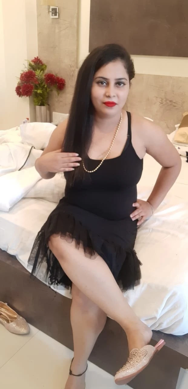 Urmilaa Pune Private Escort Service – Indian escort in Pune — 2 / 4