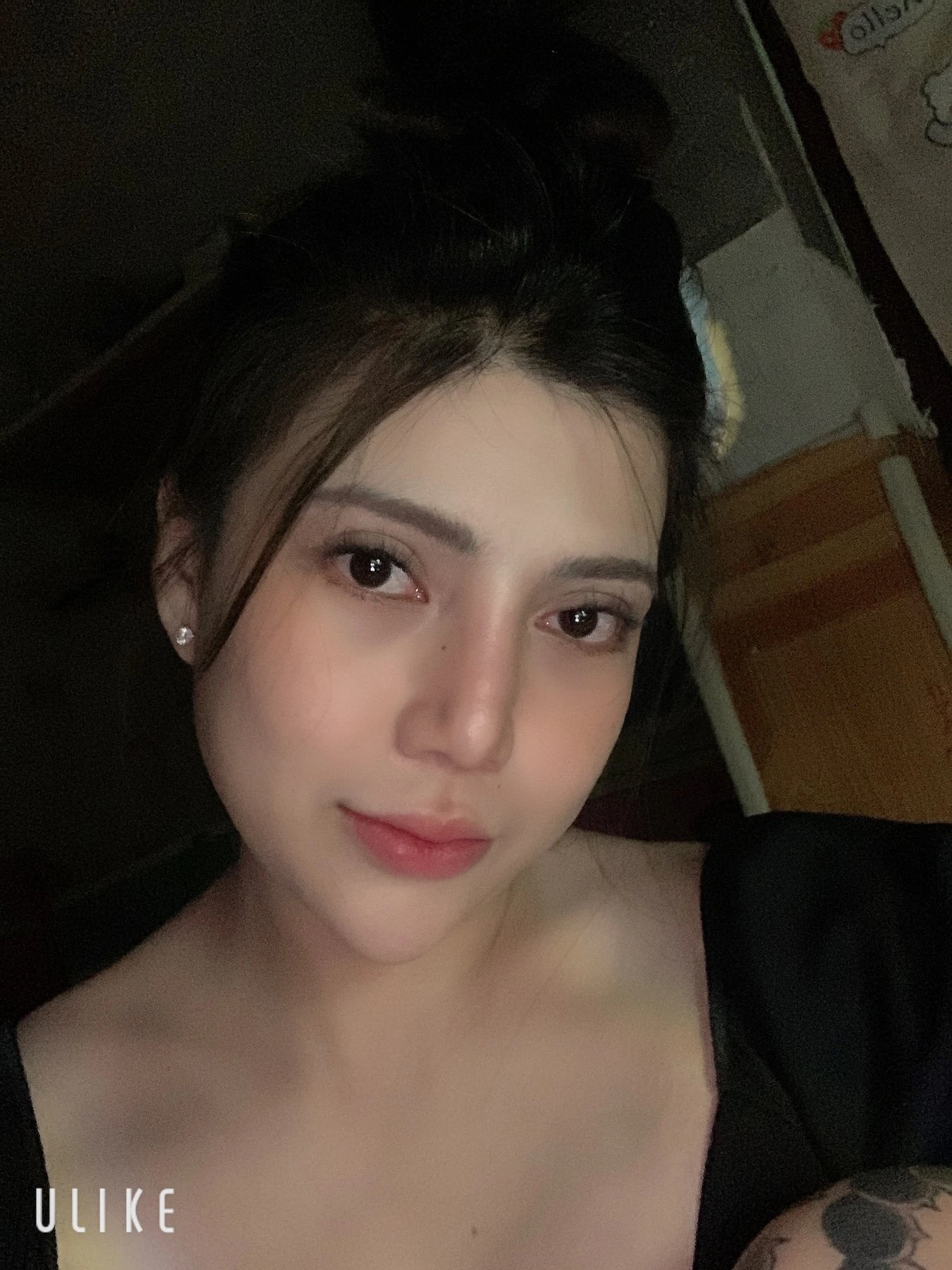 Monica – Vietnamese escort in Ho Chi Minh City — 2 / 7