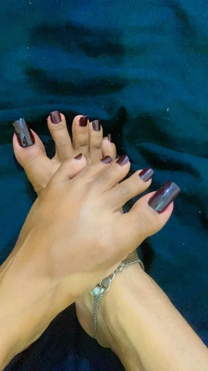 Mistress Malavika Singh Bdsm/dom Session – Indian escort in Mumbai — 9 / 13