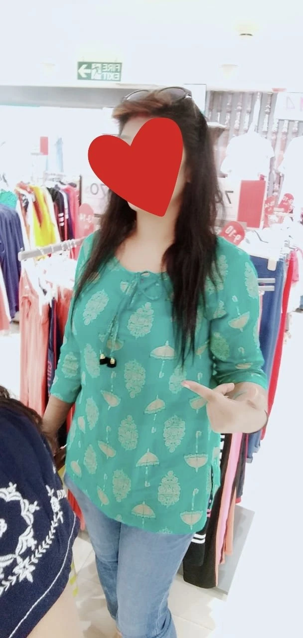 Pooja Agarwal – Indian escort in Noida — 5 / 6