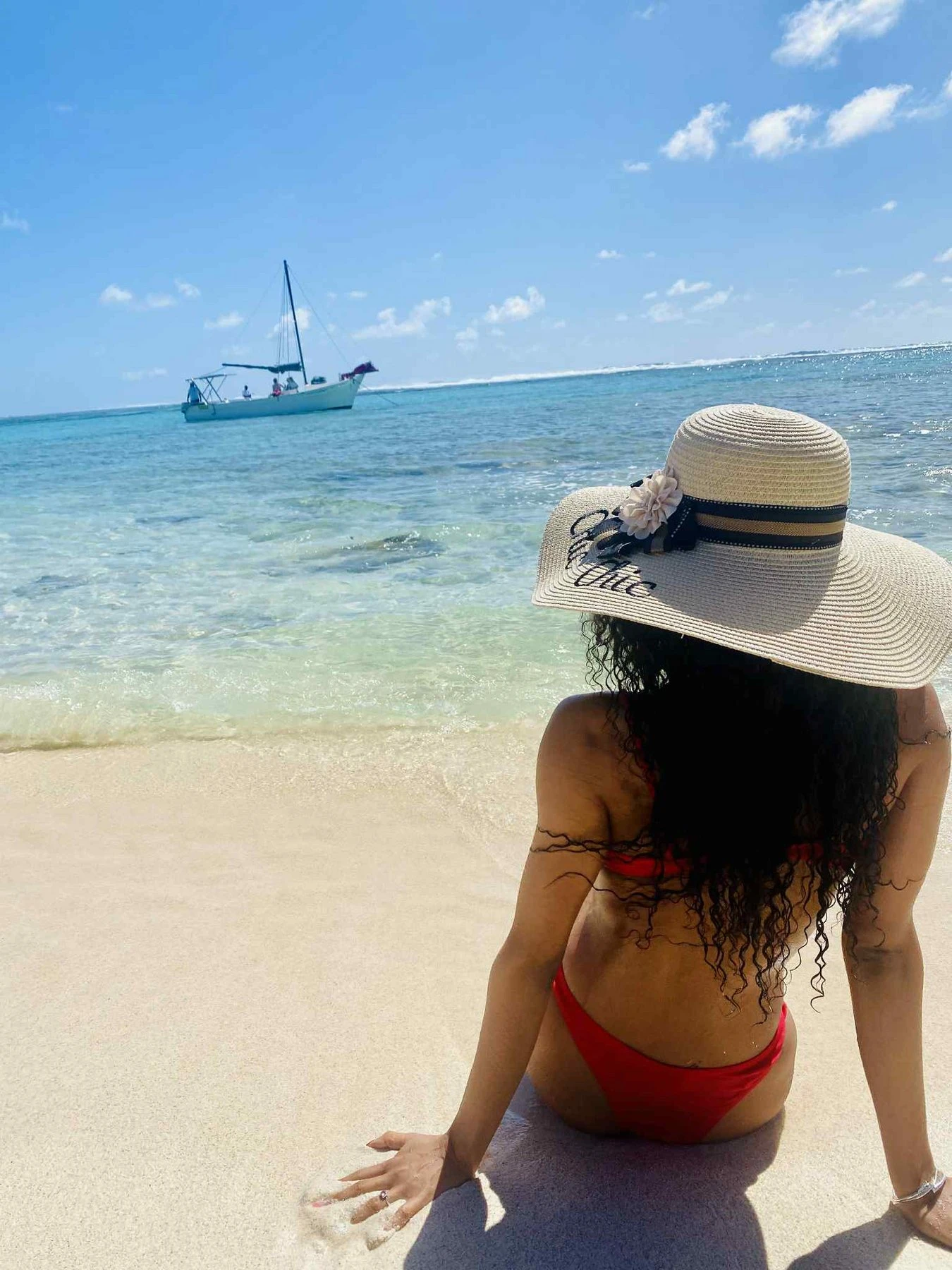 Lunah – French escort in Mauritius — 2 / 3