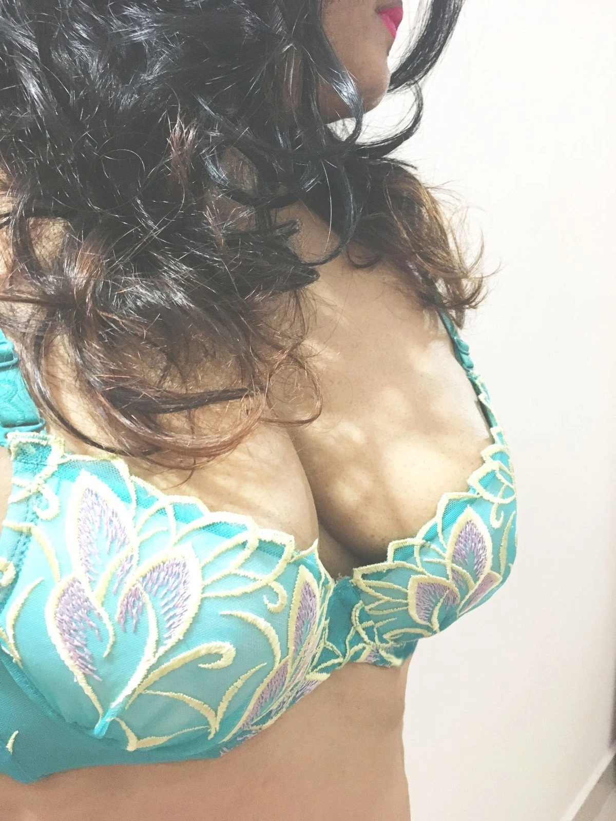 independent Veena Meet&CamShow – Sri Lankan escort in Colombo, Escort, Colombo