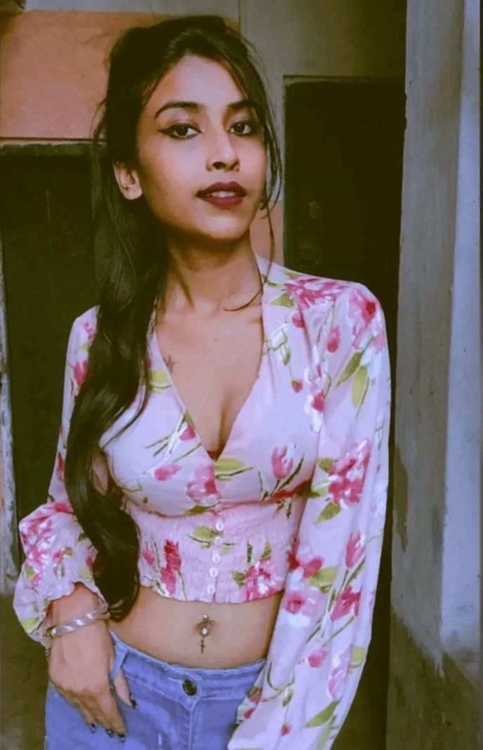 ꧁❣️Simran here meet & Cam session❣️꧂ – Indian escort in Pune — 3 / 4