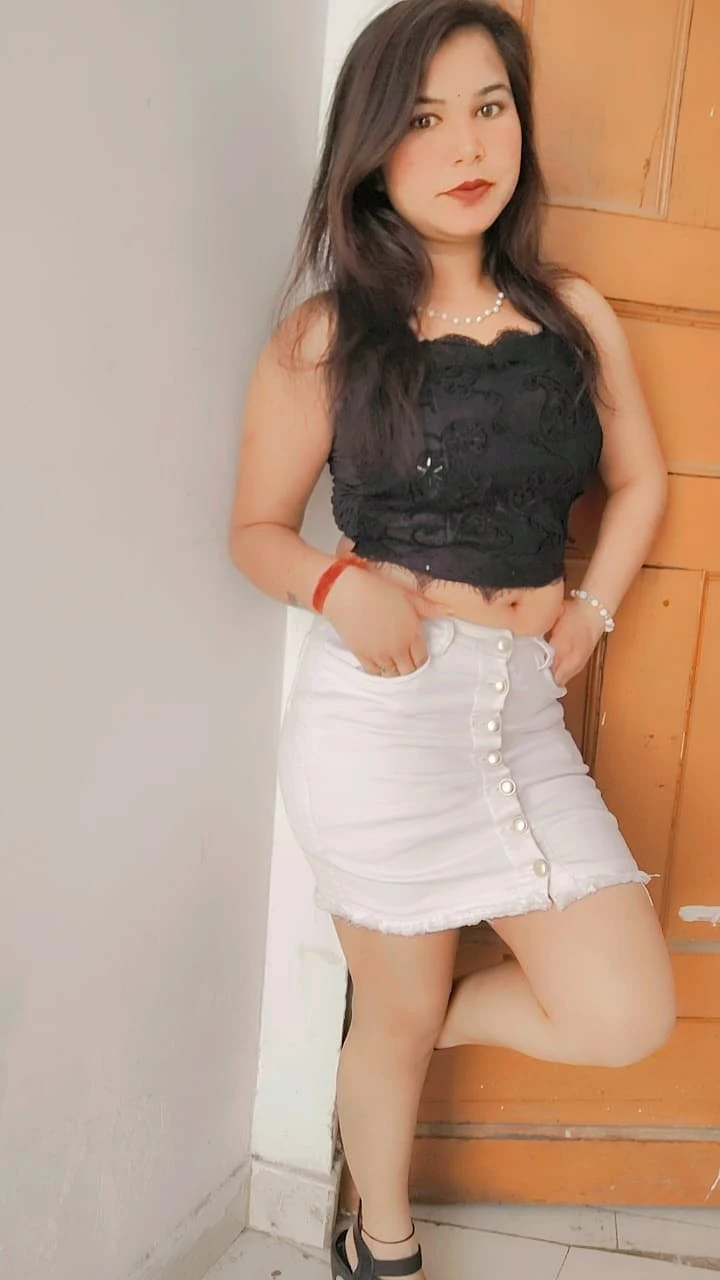 independent girl 2500 1 shot – Indian escort in Noida — 4 / 17