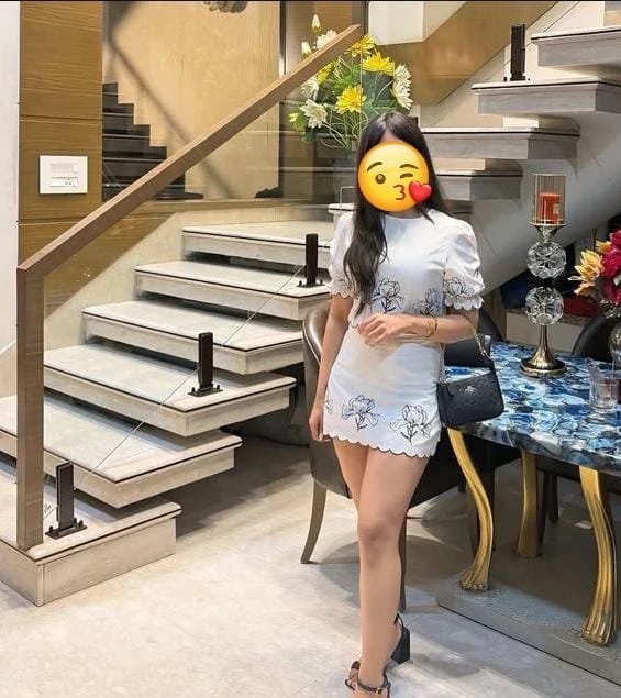 Sapna Cam only – Indian escort in Noida — 3 / 11