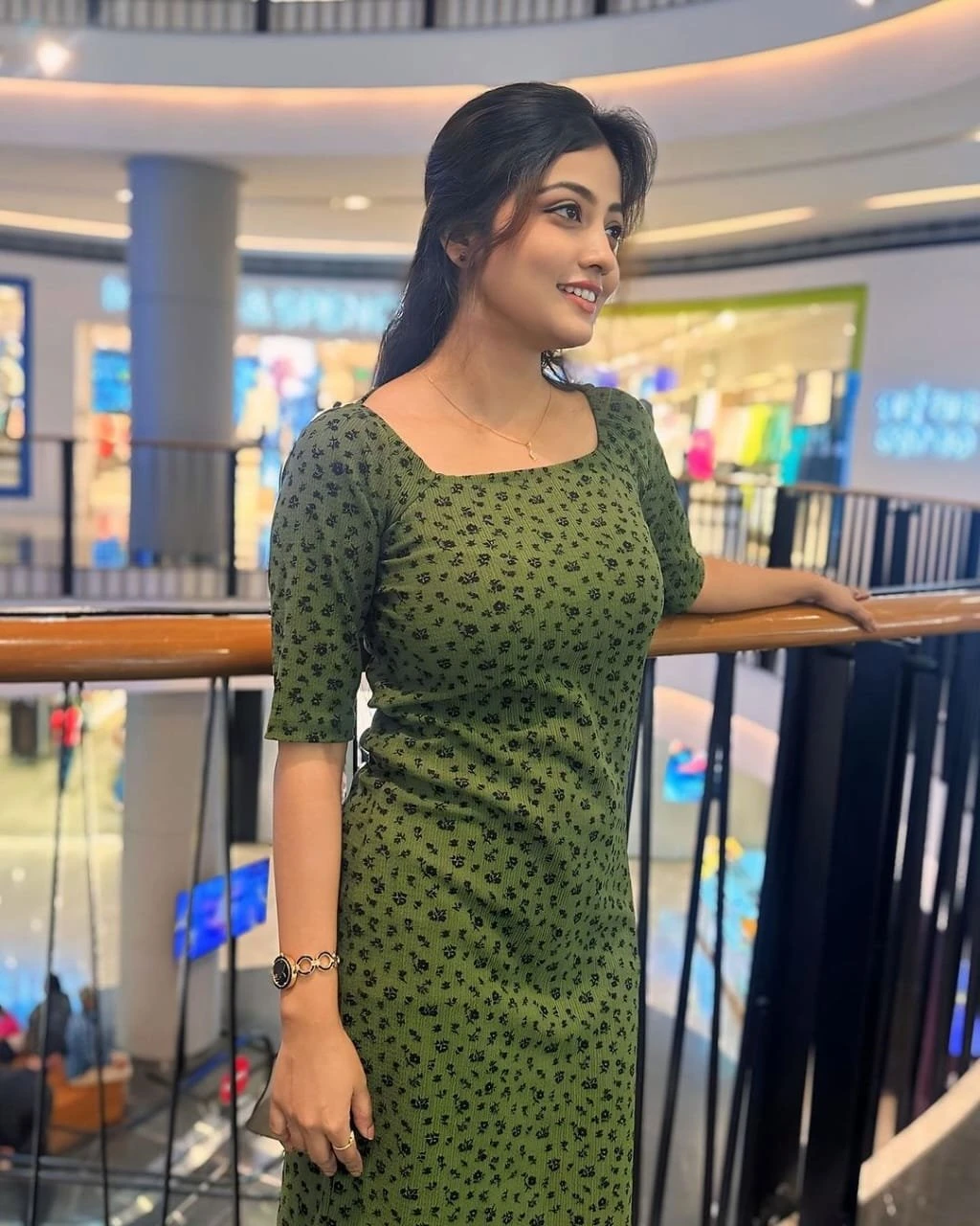 Sonakshi Parmar – Indian escort in Candolim, Goa — 4 / 5