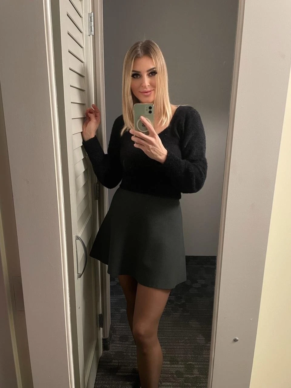 Karina Knows Everything: ) – Solomon Islander escort in Stockholm — 7 / 8