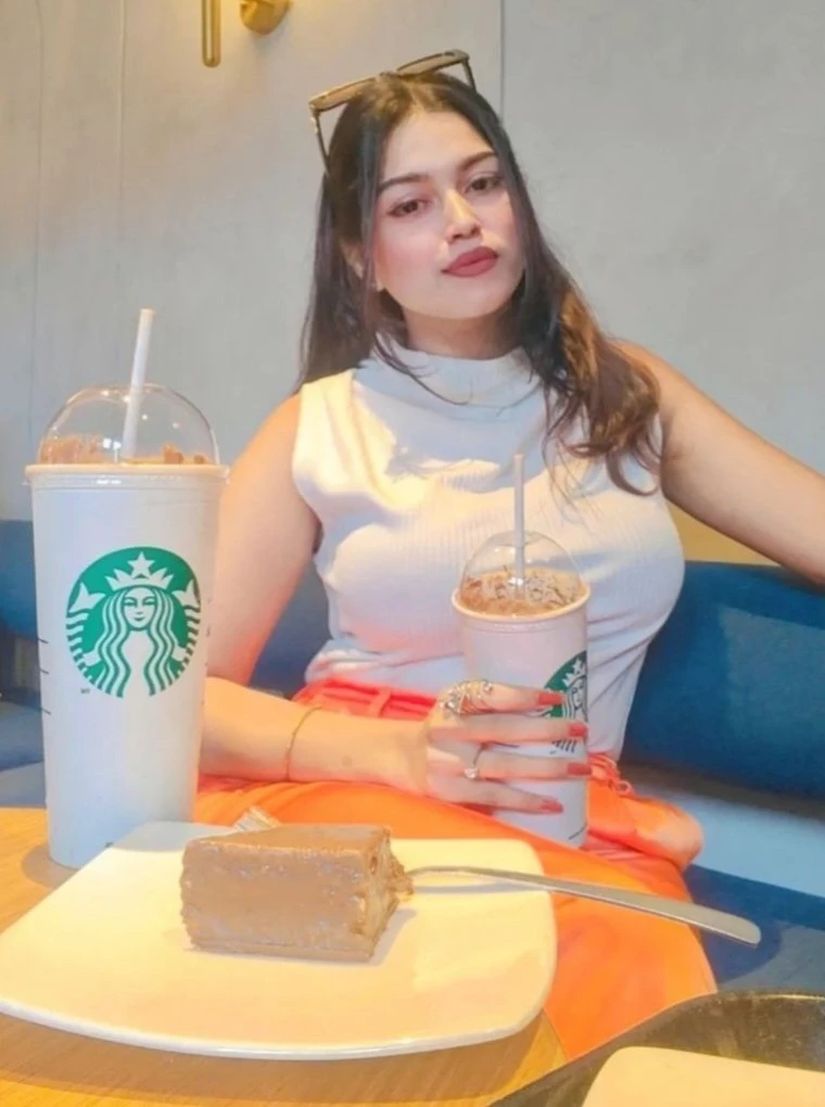 No brokerage ((Cam Show & Real Meet )) – Indian escort in Pune — 1 / 5