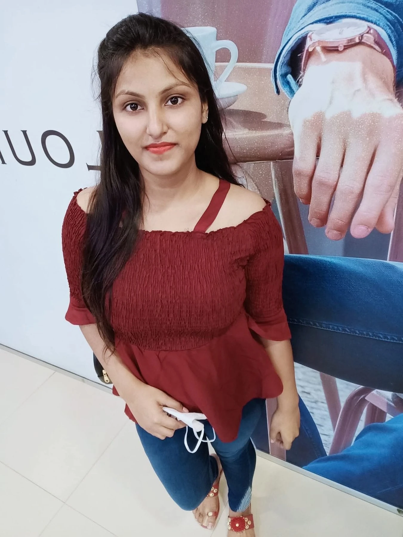 Sneha Kumari – Indian escort in Kolkata — 6 / 7