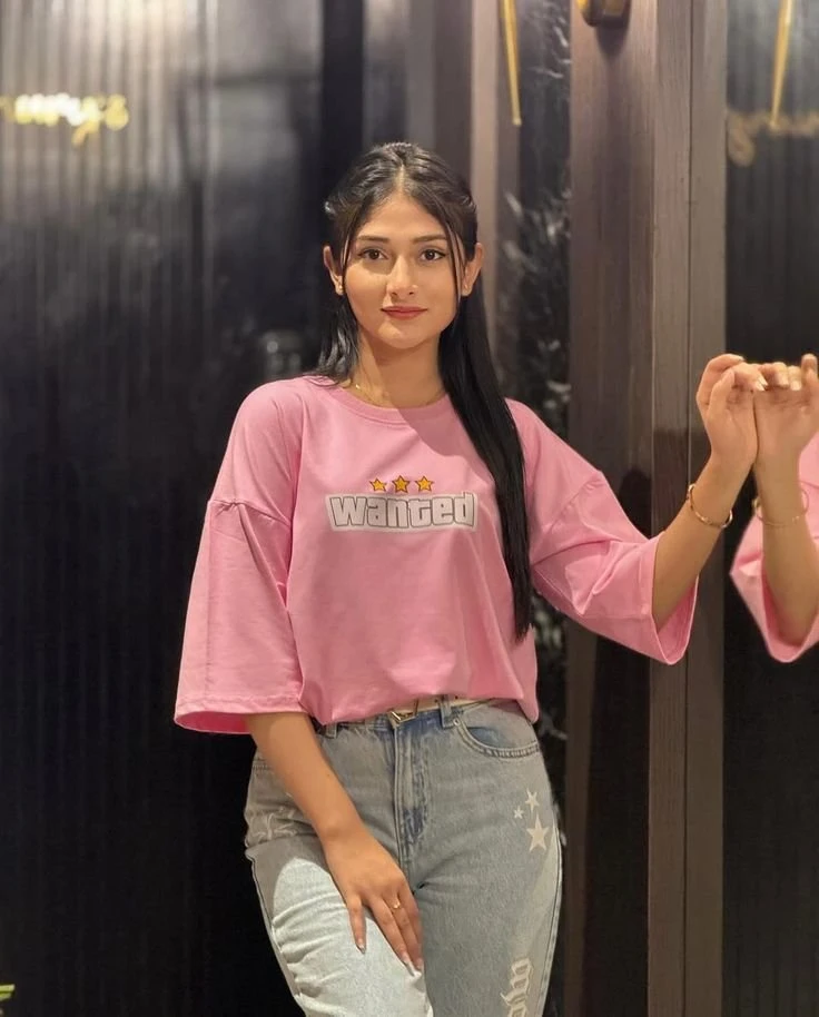 Divya – escort in Indore — 2 / 3