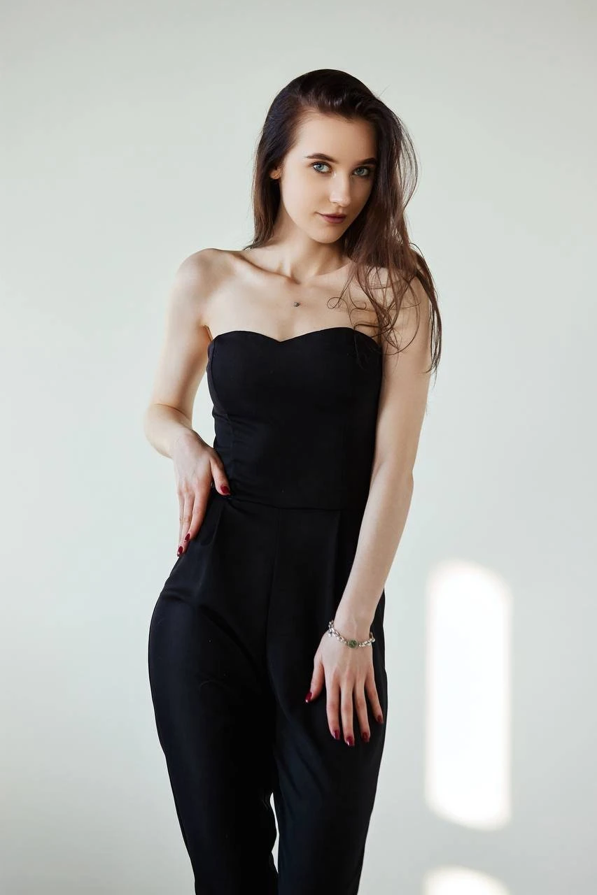 Luna – Czech escort in Stockholm — 7 / 9