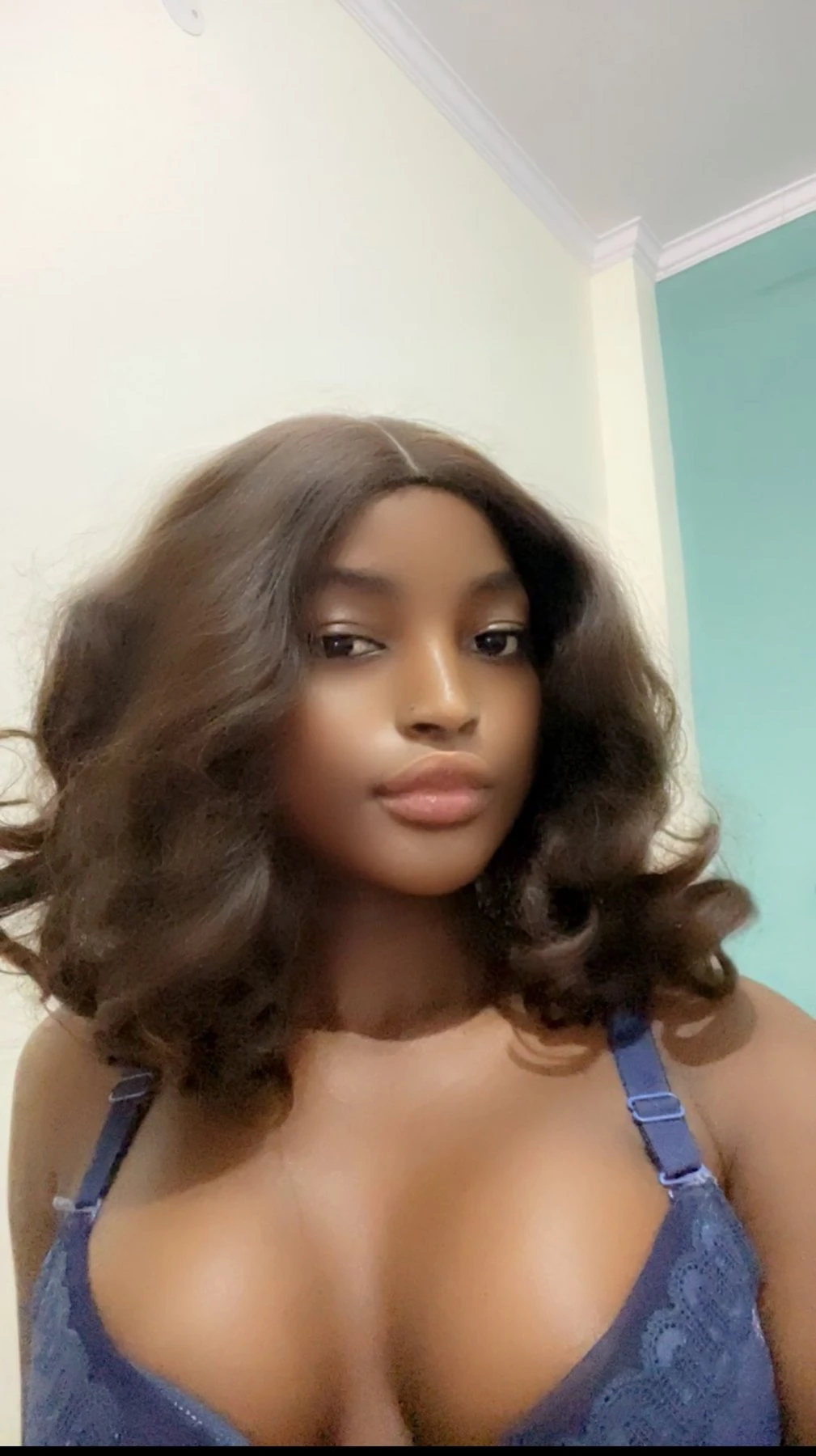 Xoxo Wealth – South African escort in New Delhi — 3 / 5