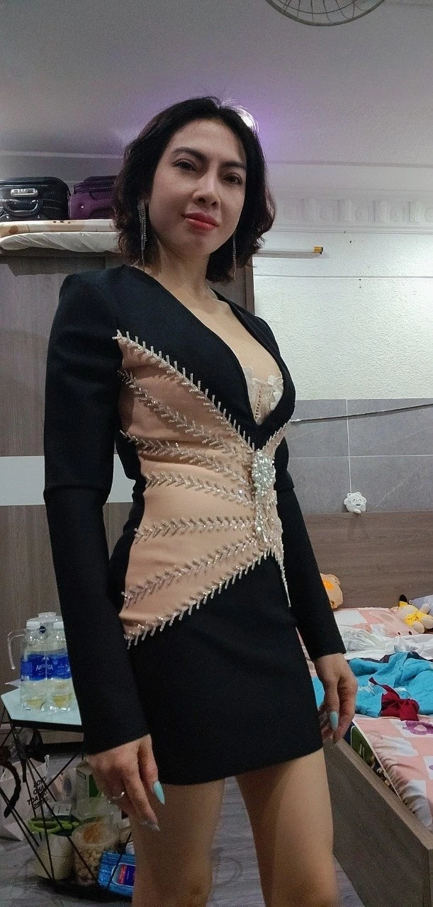 Jenny Sweety – Vietnamese escort in Ho Chi Minh City — 3 / 8