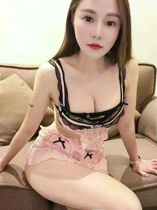 Anal and full service – Singaporean escort in Tehran — 2 / 8