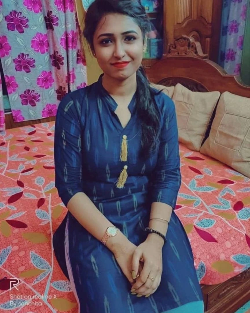 Pondicherry in Gaurisha – Indian escort in Pondicherry — 2 / 4