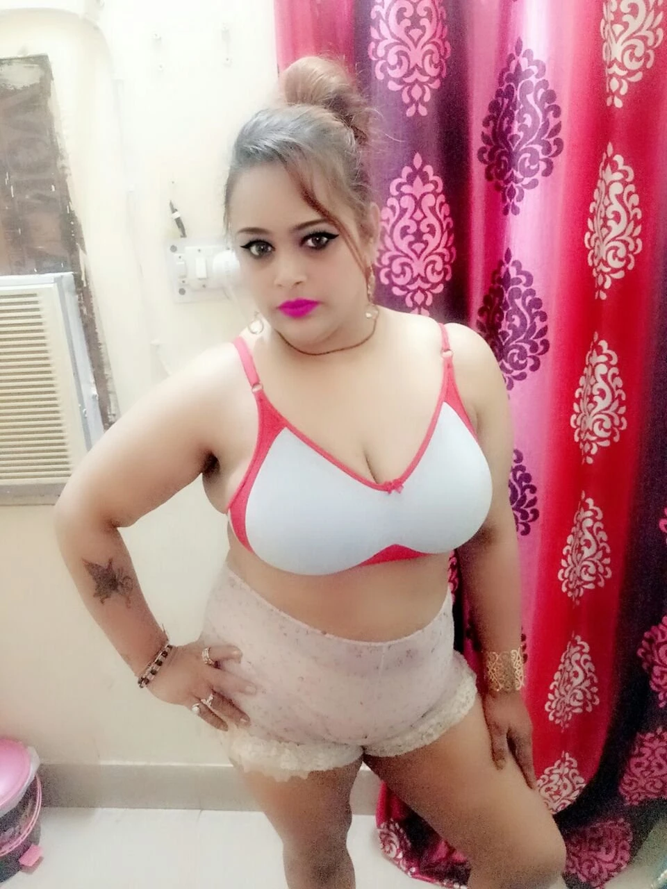 Kangana Femlale Call Girls in Mahipalpur – Indian escort in New Delhi, Escort, New Delhi