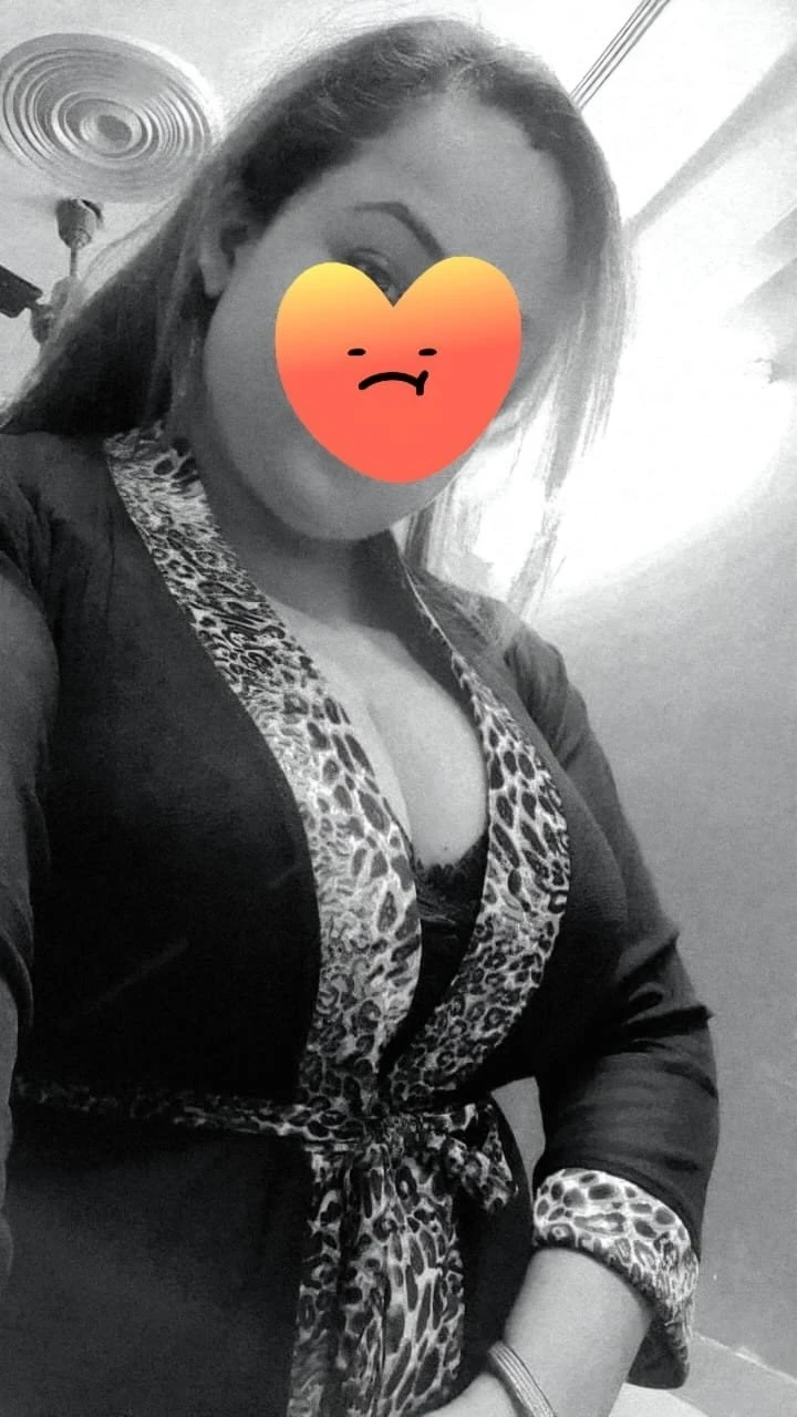 Mimi – Indian escort in Kolkata — 2 / 3