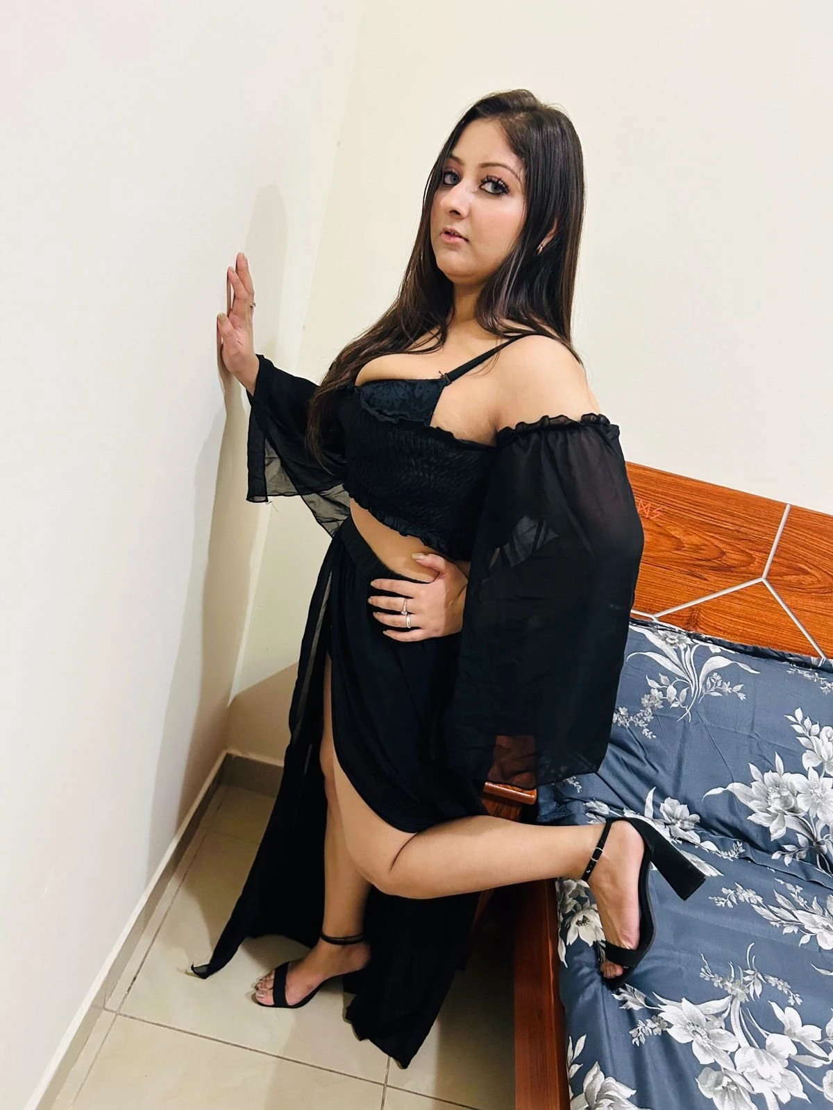 Jenisha – Nepalese escort in Pokhara — 3 / 5