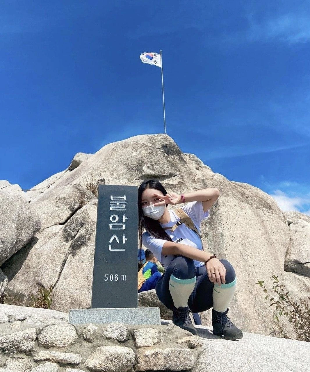Sexy Lisa – South Korean escort in Seoul — 5 / 7