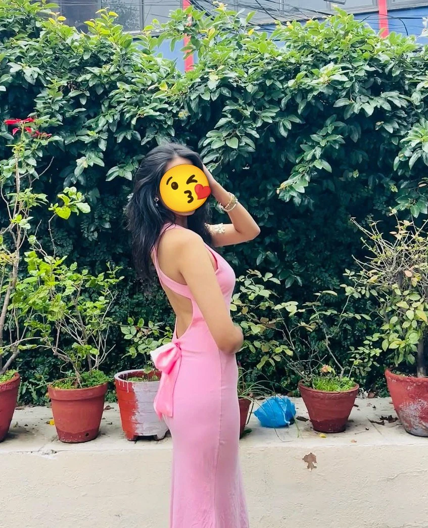 Independent girl available for hand Cash – Nepalese escort in Kathmandu — 2 / 3
