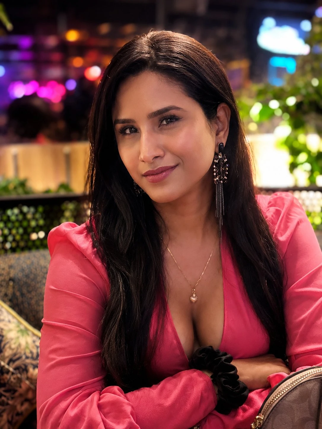 Neha Sharma GFE – Indian escort in Mumbai — 1 / 27