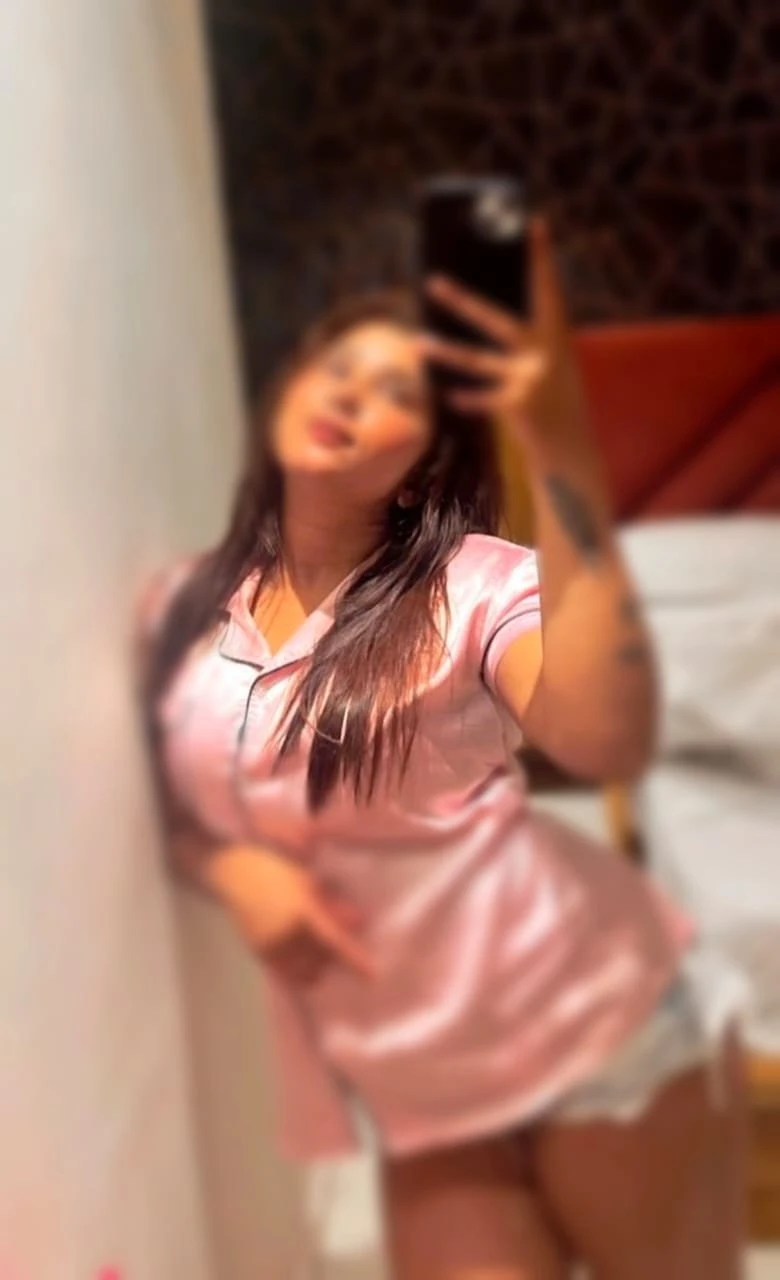 ꧁༒Deepika🦋(Meet & Cam)༒꧂8 – Indian escort in Mumbai — 3 / 5