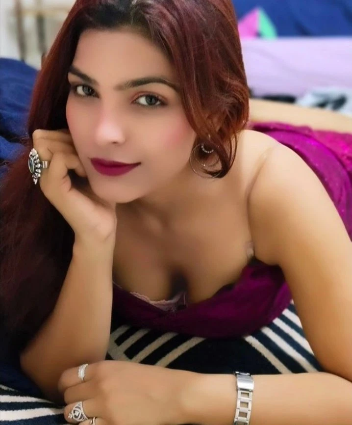 Damini Joshi – Indian escort in Pune — 2 / 4