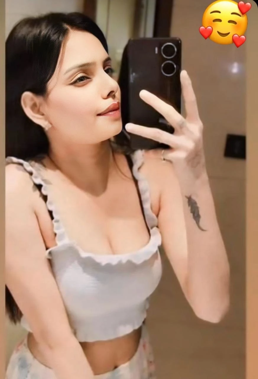 ‍♀️VVIP RUSSIAN AVAILABLE – Indian escort in Hyderabad — 11 / 12