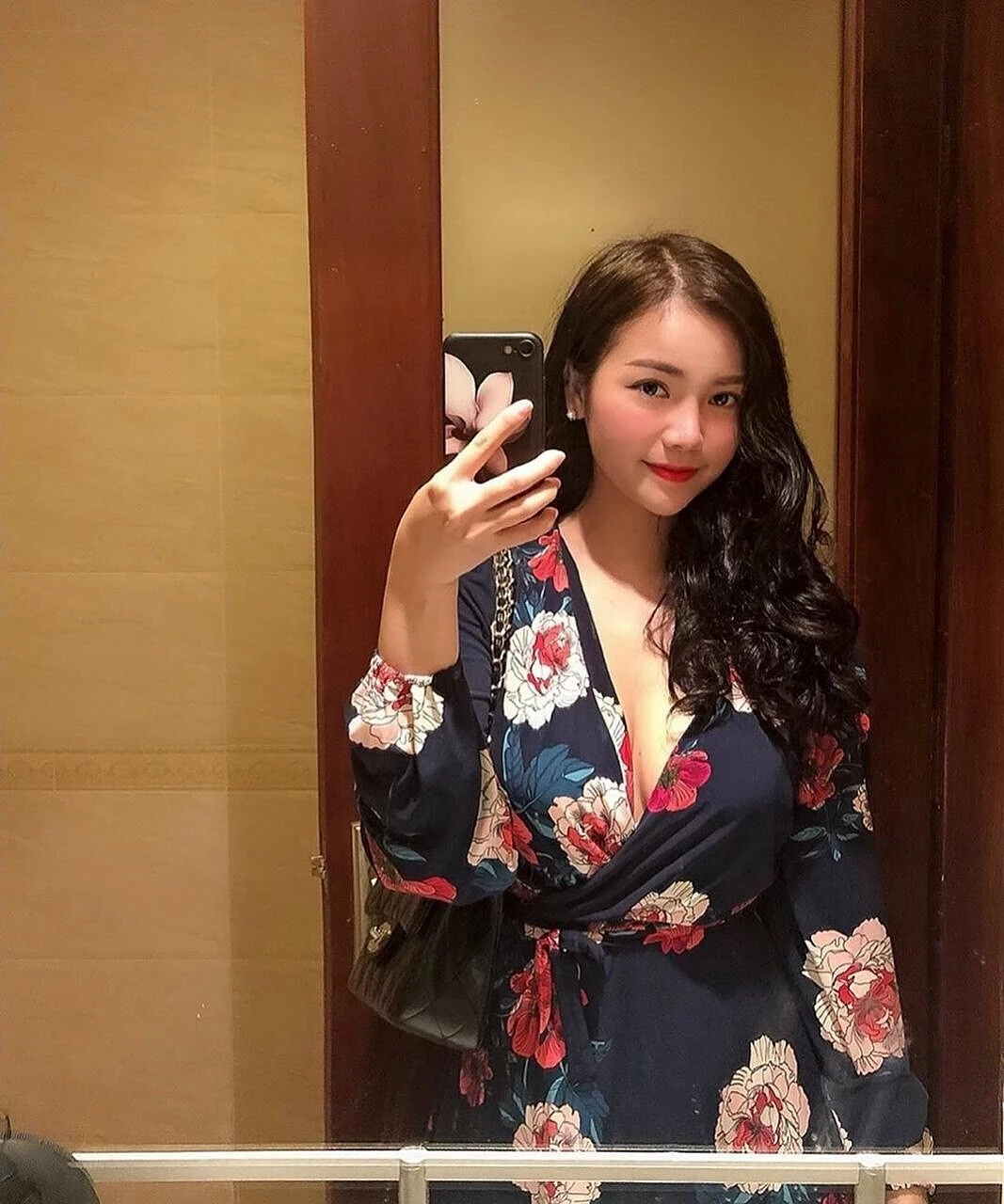 Simran Ray – Indian escort agency in Kathmandu — 3 / 5