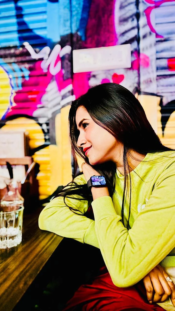 Neha Sharma GFE – Indian escort in Mumbai — 10 / 27