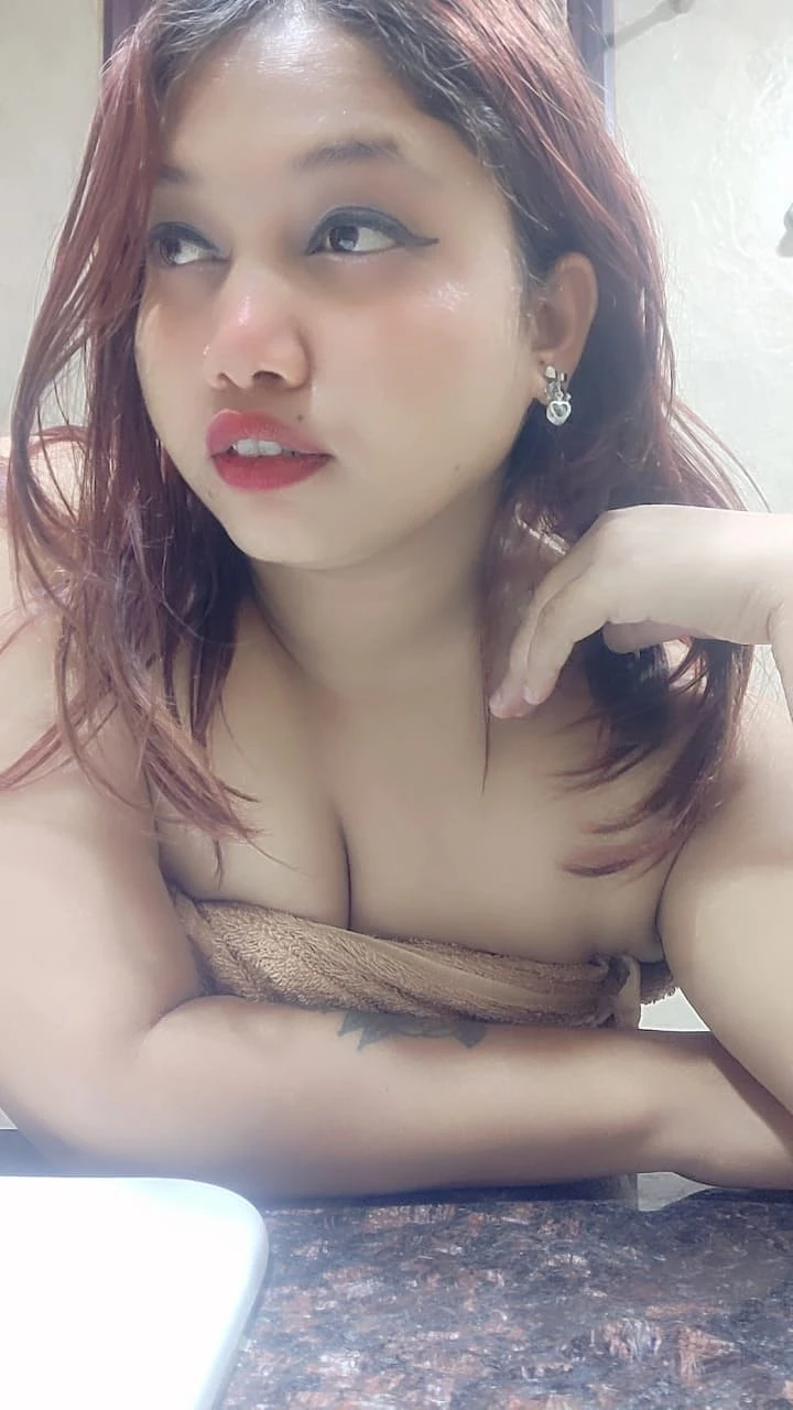 Mona – Indian escort in New Delhi — 7 / 8