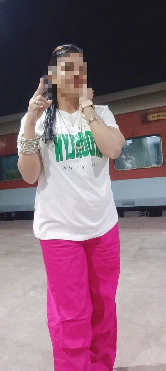 Muskan CAM 🤤and MEET🤍 – Indian escort in Hyderabad — 7 / 8