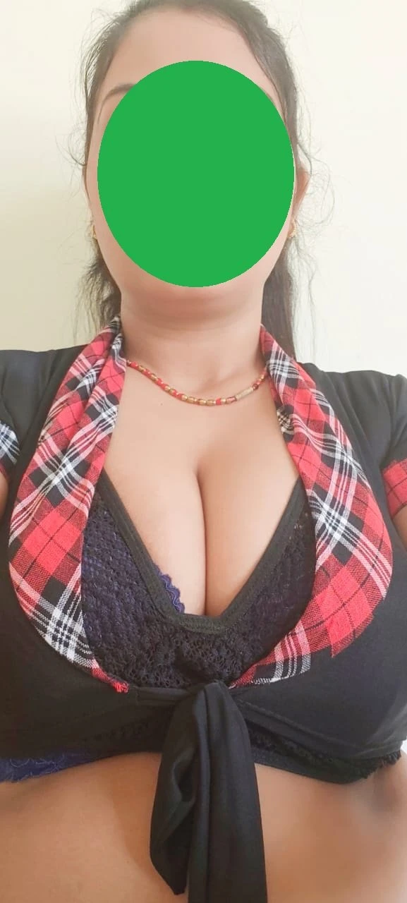 Vinita Cam and Real Meet – Indian escort in Navi Mumbai — 9 / 13