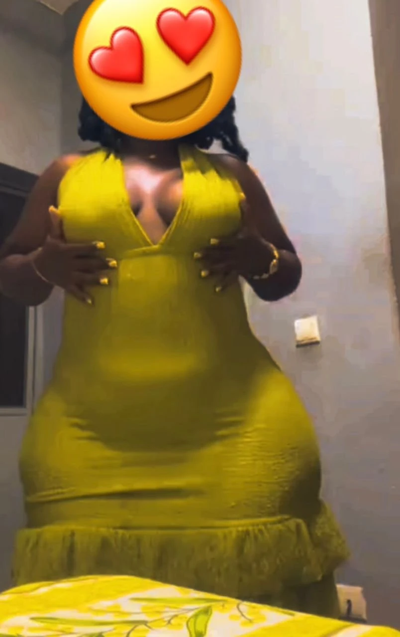 Sativa Laura – Ivorian escort in Abidjan — 3 / 7