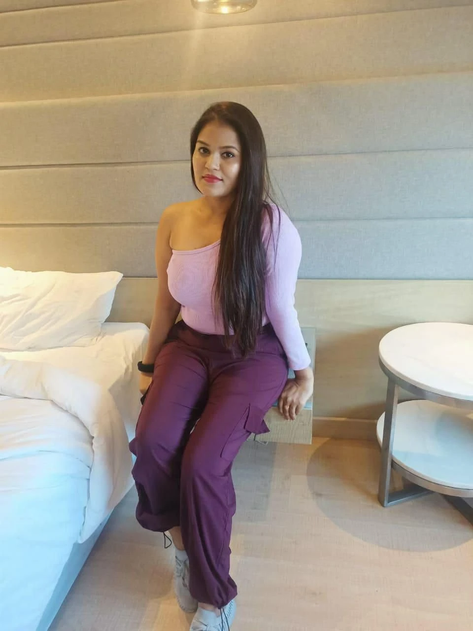 Naina – Afghan escort in Kochi — 3 / 4