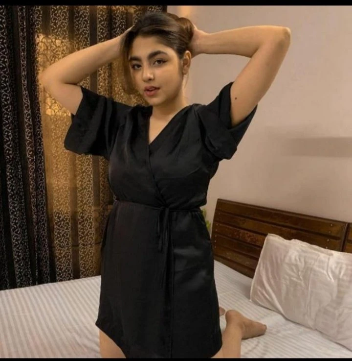 Priya Reddy Hand to Hand Cash Payment – Indian escort in Hyderabad — 3 / 6