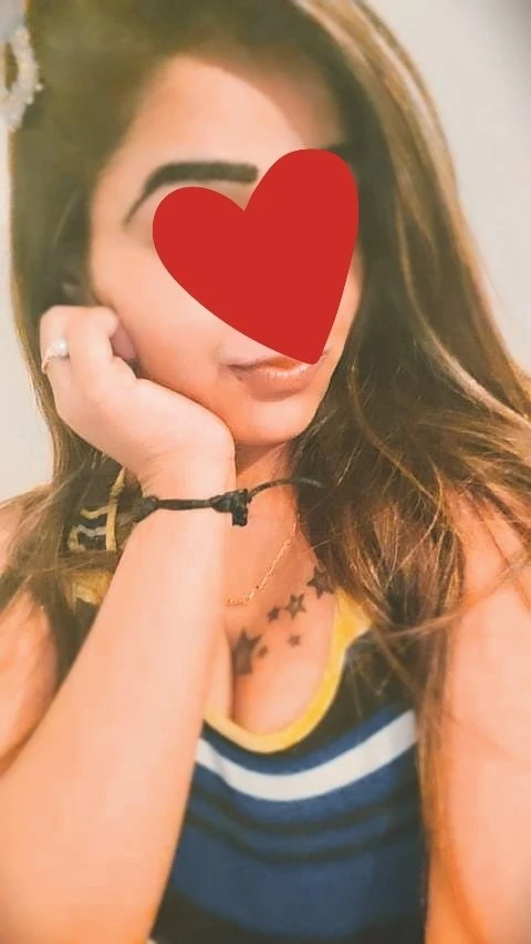 Tannu real meet and Cam Queen – Indian escort in New Delhi — 14 / 16