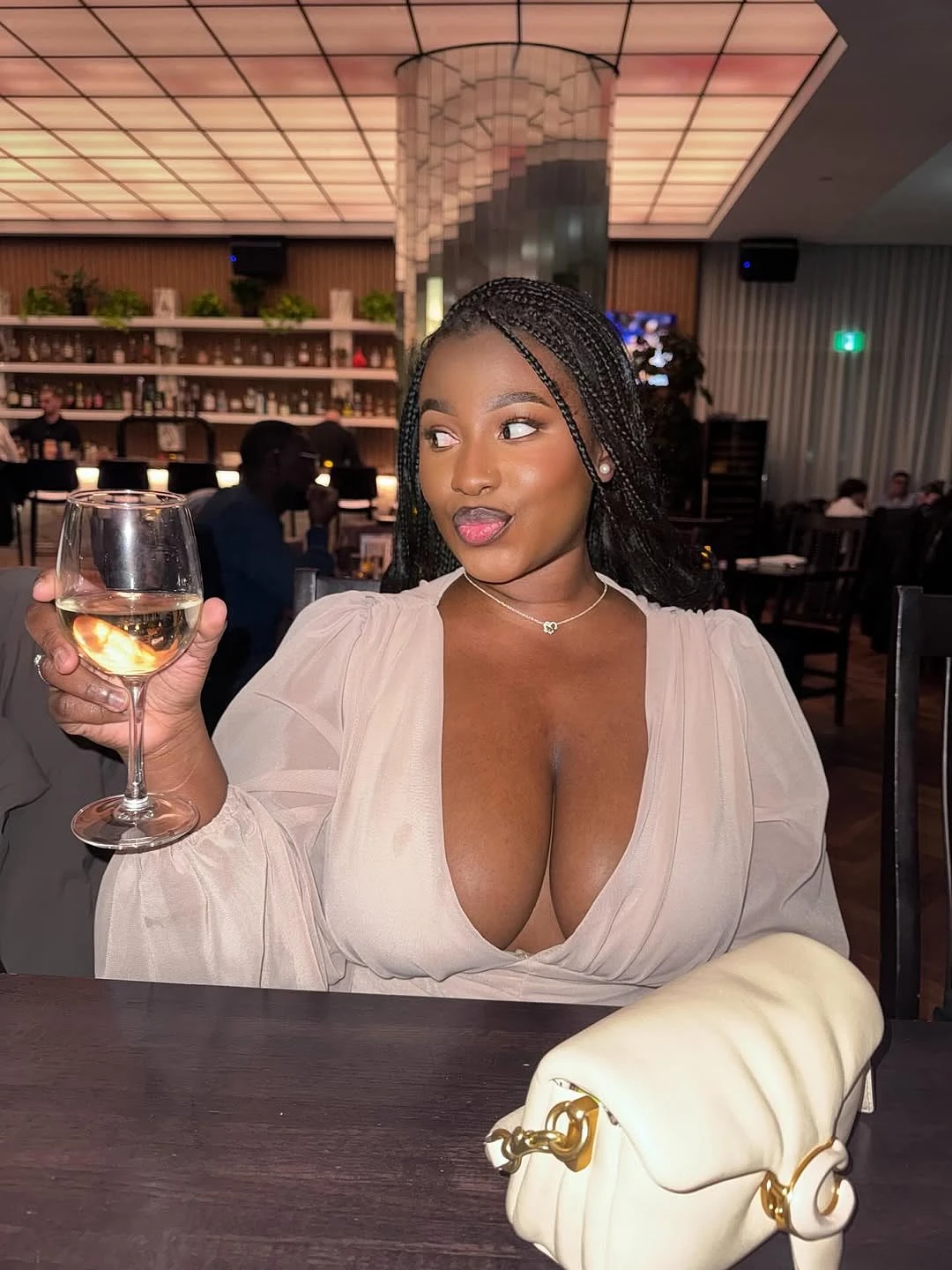African Phifi +91//913300//6423 – escort in Pune — 6 / 15