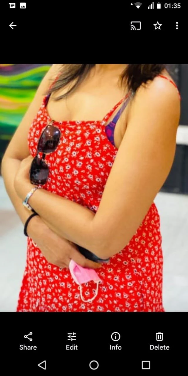 Sherina – Sri Lankan escort in Colombo — 4 / 5