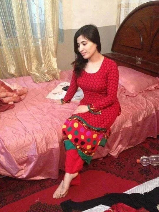 Honey O3O7III3332 – Pakistani escort in Islamabad, Escort, Islamabad