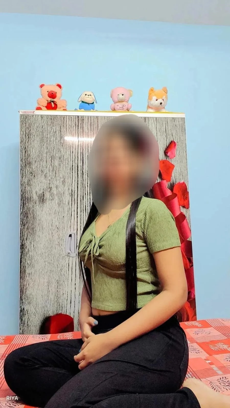 Cam session 1k 20mint with face – Indian escort in Hyderabad — 2 / 3