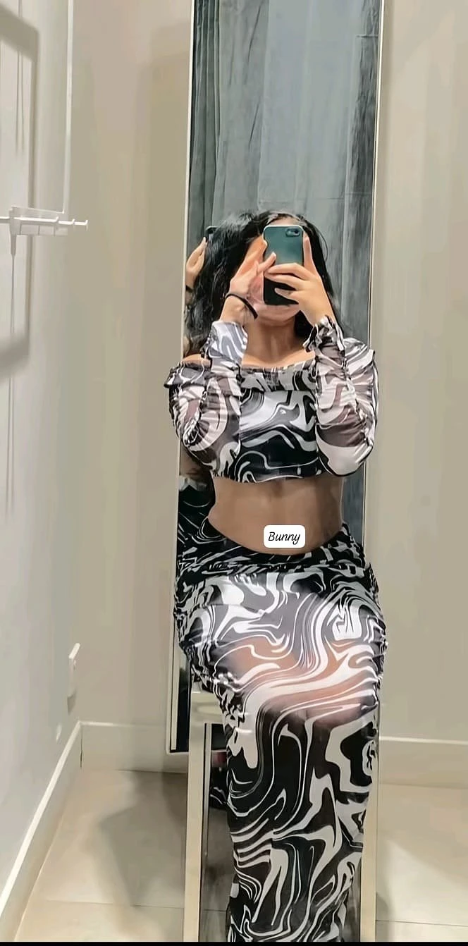 Bunny – Sri Lankan escort in Colombo — 14 / 17