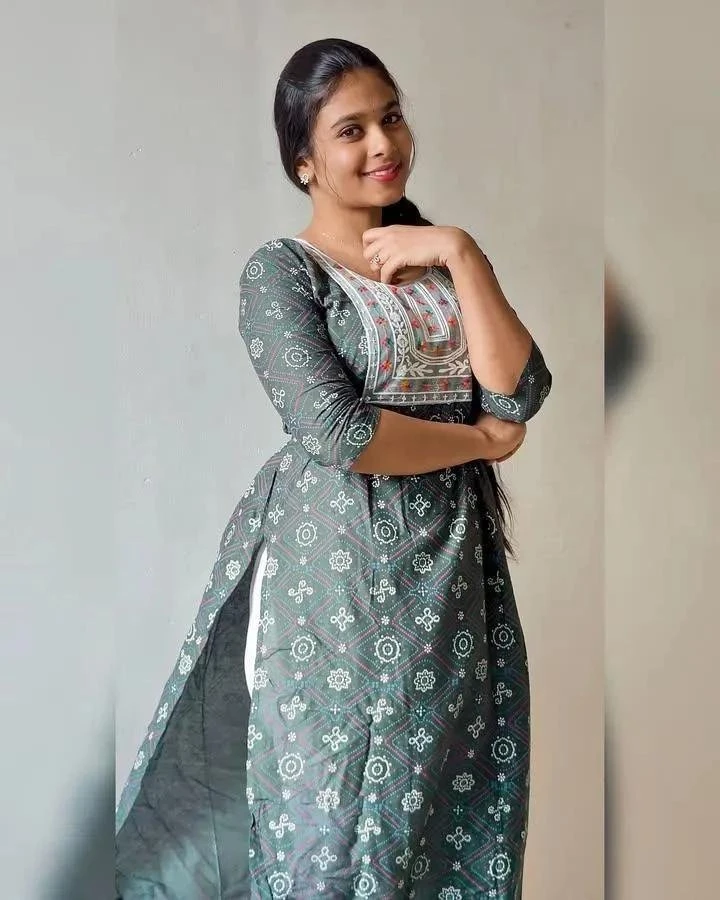 It' Kavya Palayam Kowdiar Kazhakkoottam – Indian escort in Thiruvananthapuram — 4 / 5