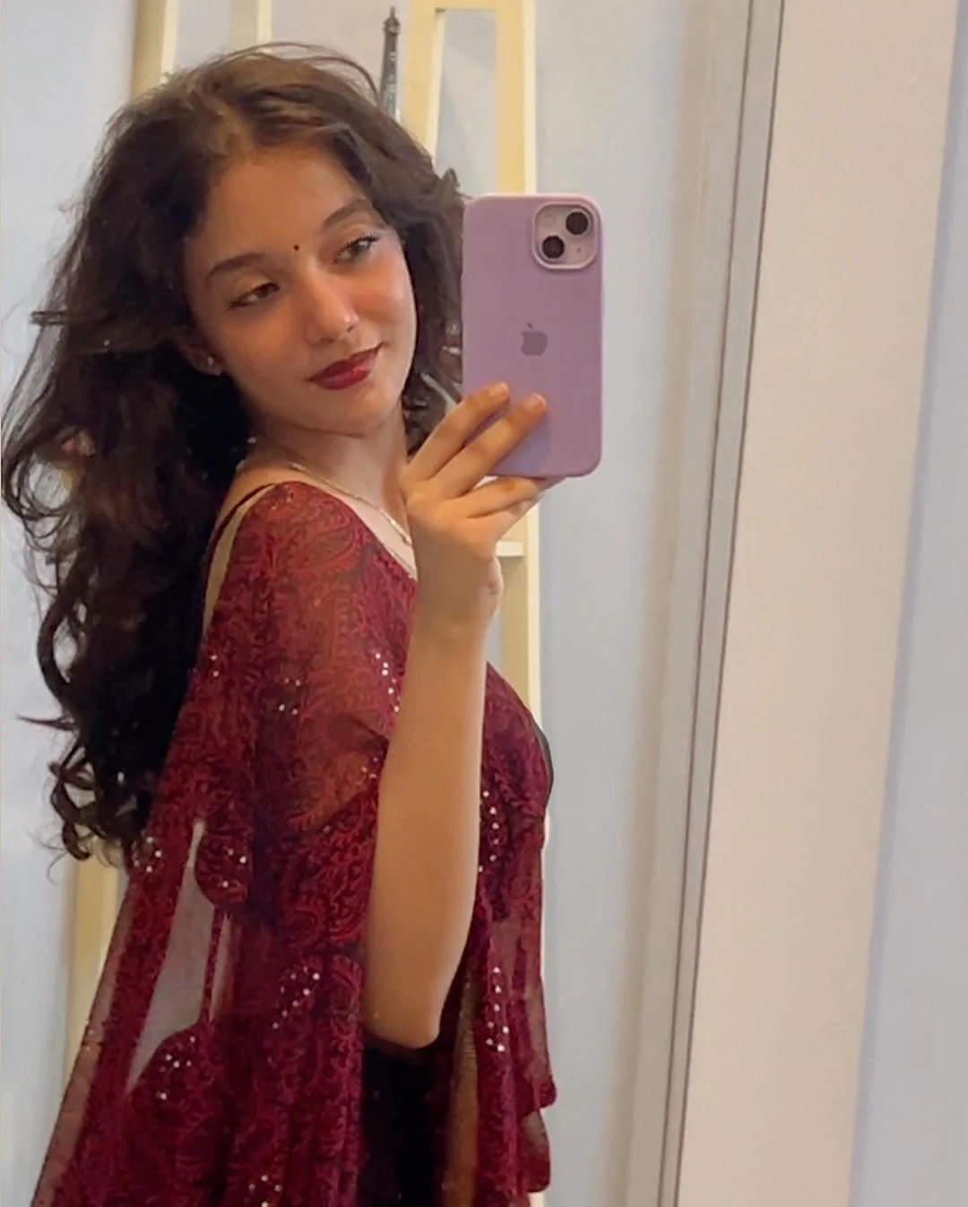 Sonali Patel – Indian escort in Indore — 2 / 4