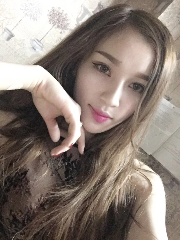 Mimi – Vietnamese escort in Ho Chi Minh City — 4 / 9