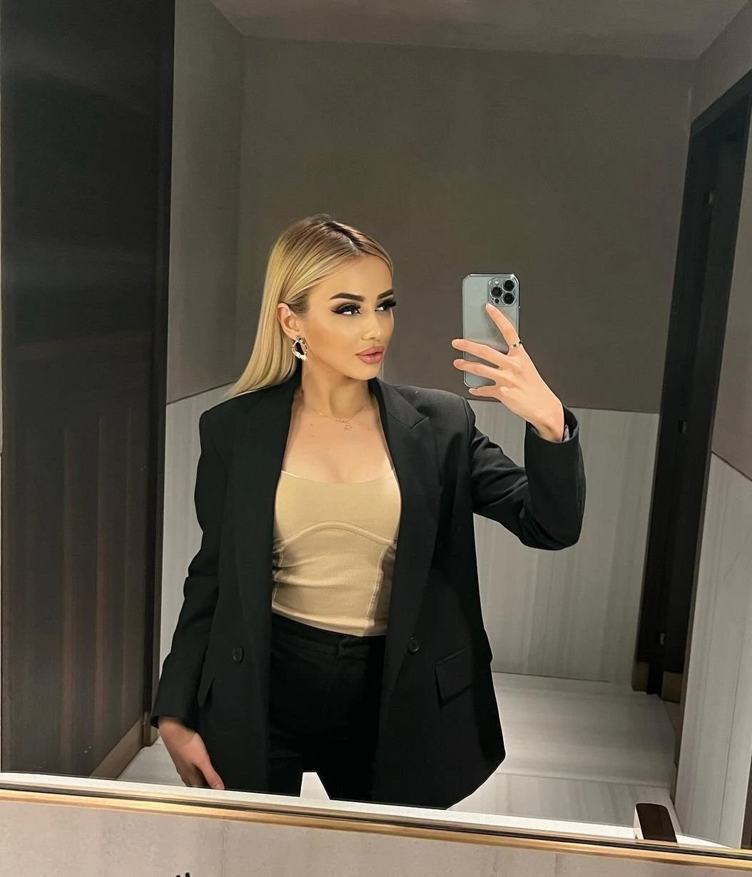 Real European Russian Best Indian Model – Russian escort in Pune — 9 / 10